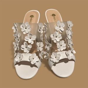 Women's White Floral Sandals